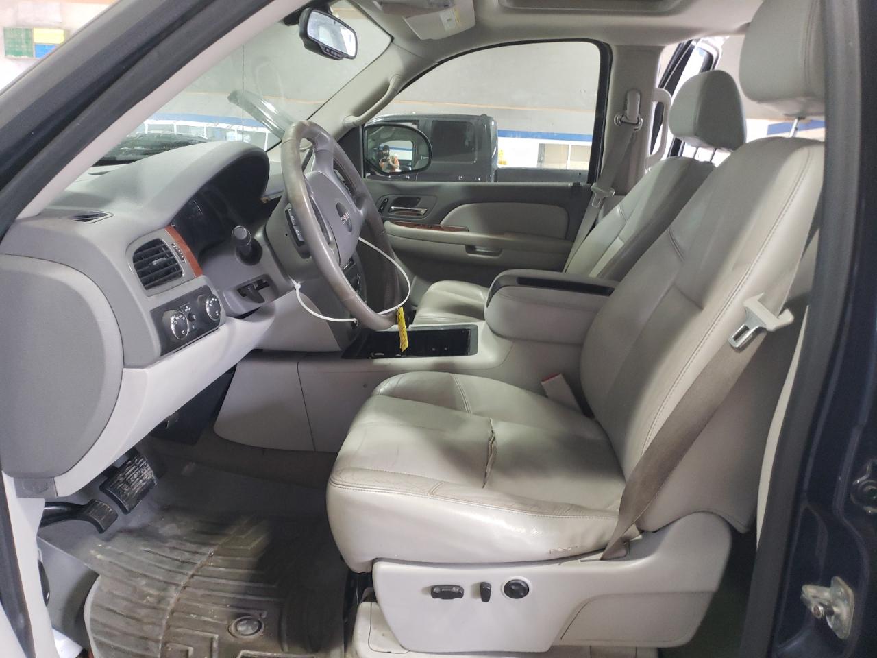 2008 GMC Sierra VIN 2GTEK13M781243227 Copart auction photo, front end damage thumbnail 7
