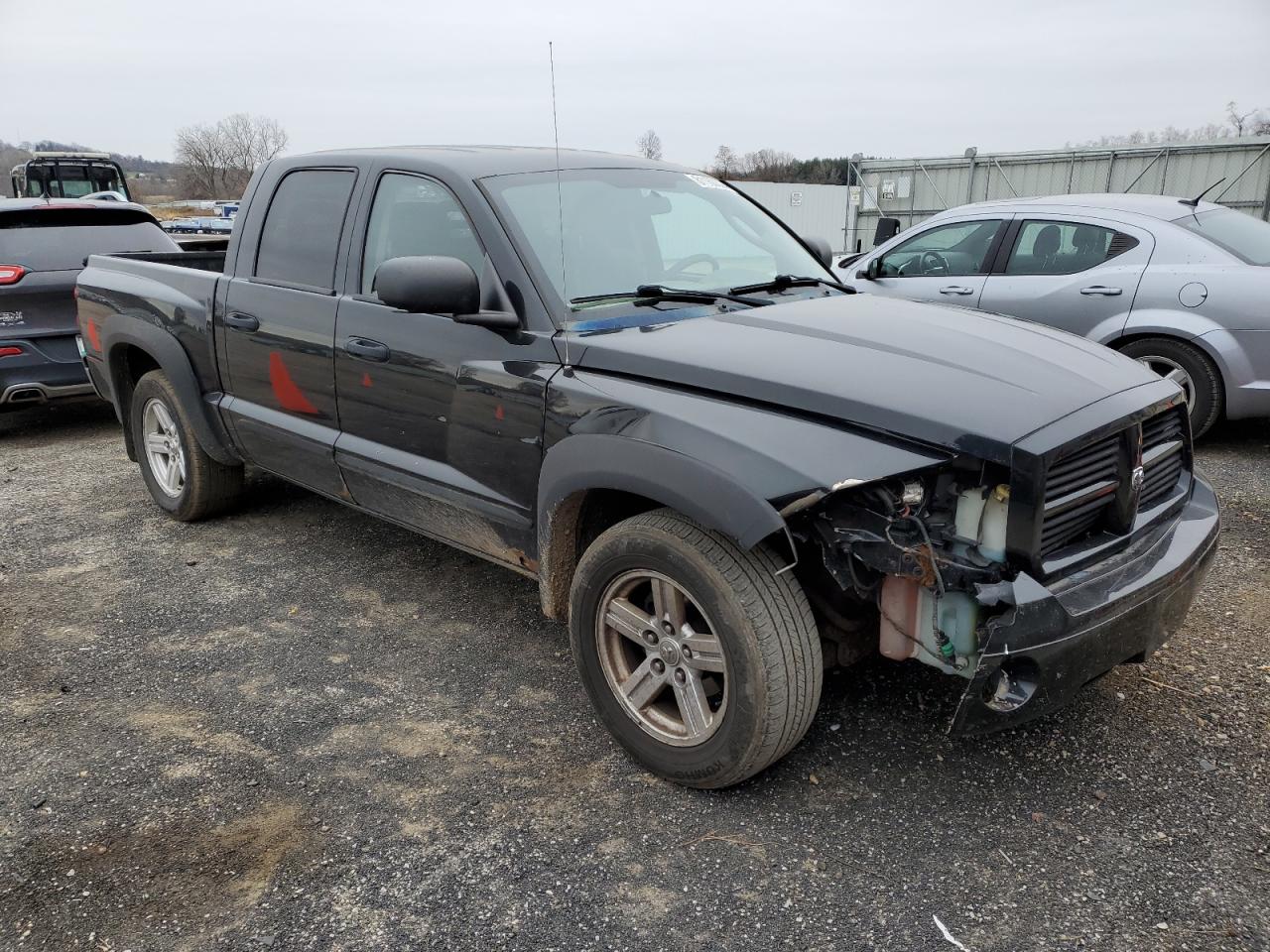 2007 Dodge Dakota VIN 1D7HW48P97S195188 Copart auction photo, front end damage thumbnail 4