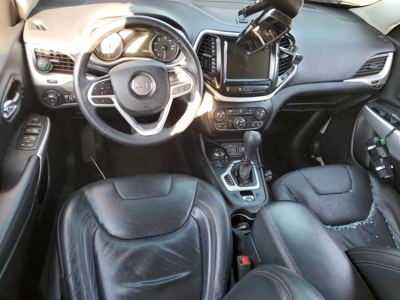2018 Jeep Cherokee VIN 1C4PJMBB0JD512787 Copart auction photo, side damage thumbnail 8