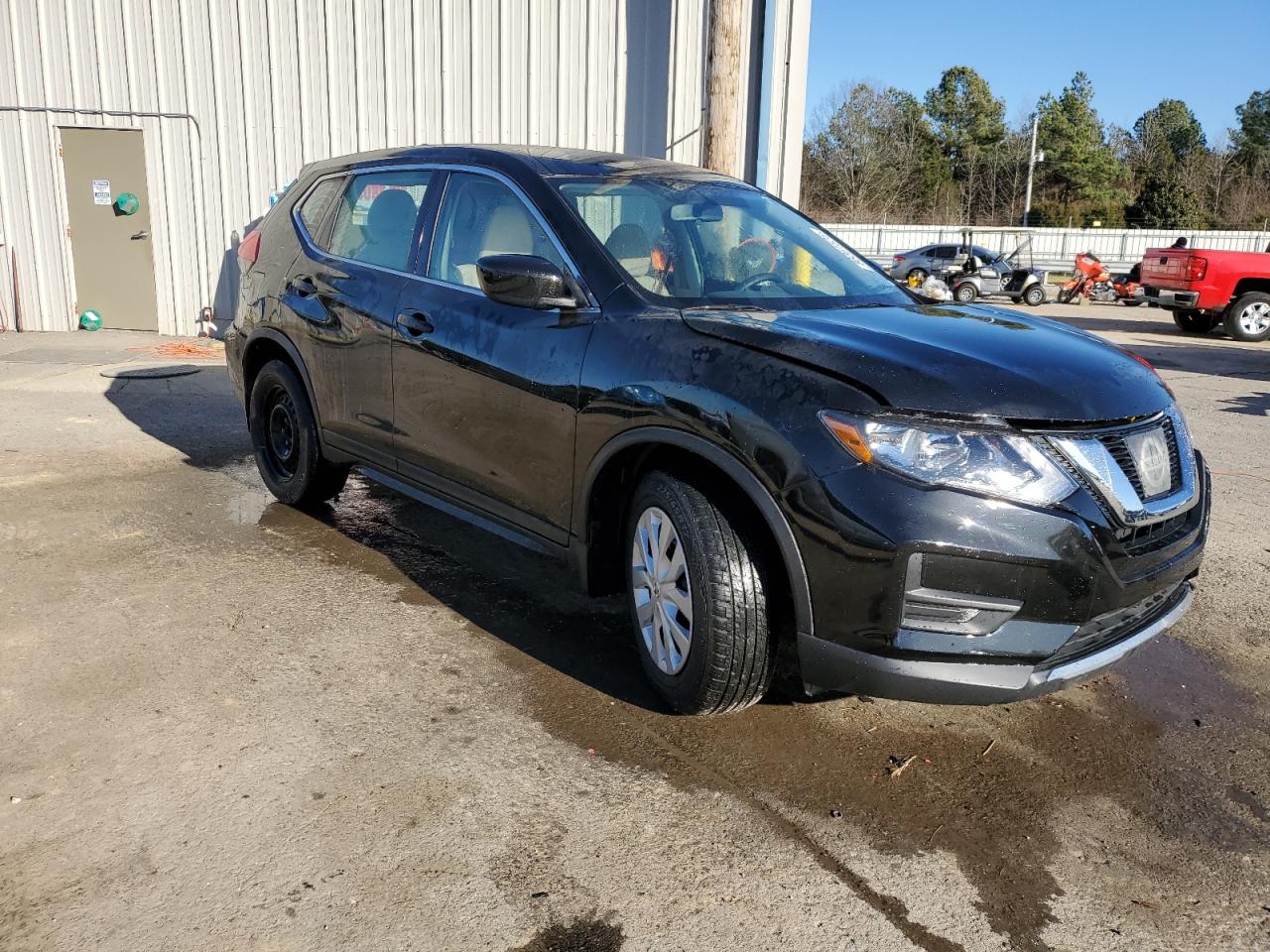 2017 Nissan Rogue VIN KNMAT2MT4HP595062 Copart auction photo, front end / rear end damage thumbnail 4