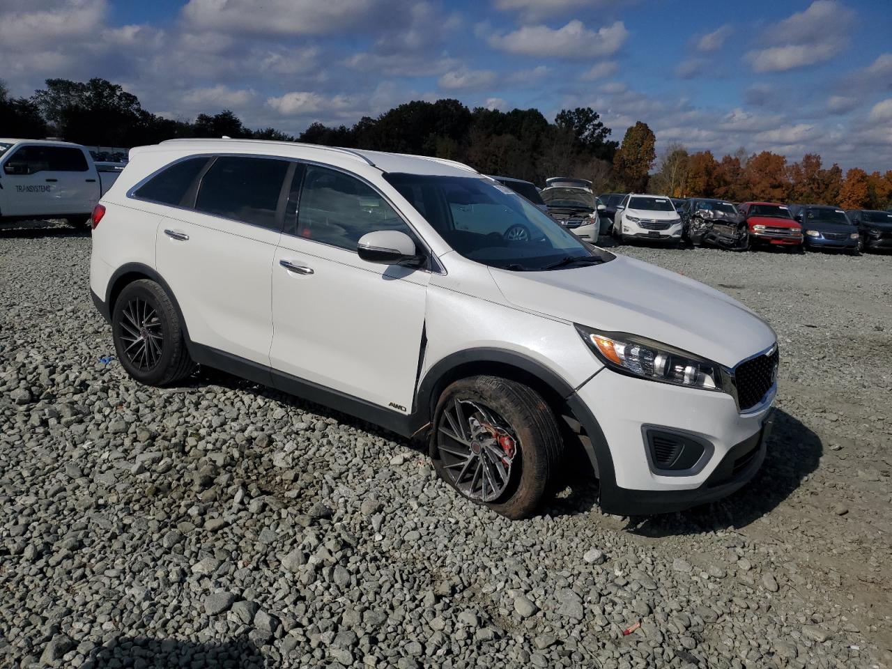 2016 KIA Sorento VIN 5XYPGDA31GG132618 Copart auction photo, front end damage thumbnail 4