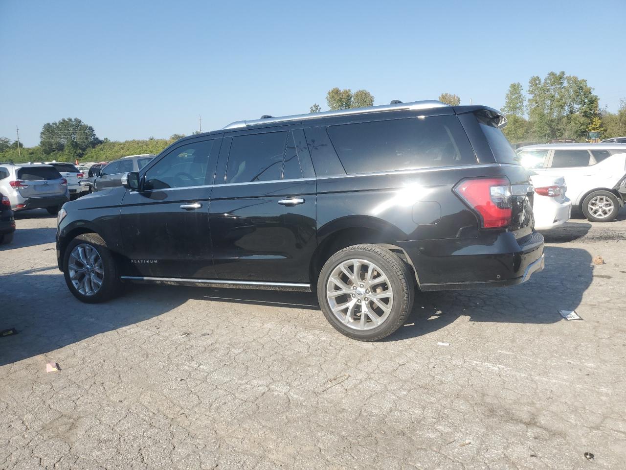 2018 Ford Expedition VIN 1FMJK1MT1JEA44386 Copart auction photo, side damage thumbnail 2