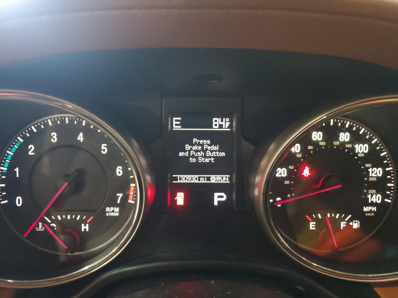 2011 Jeep Grand Cherokee VIN 1J4RS6GGXBC708095 Copart auction photo, rear end / minor dent/scratches damage thumbnail 9