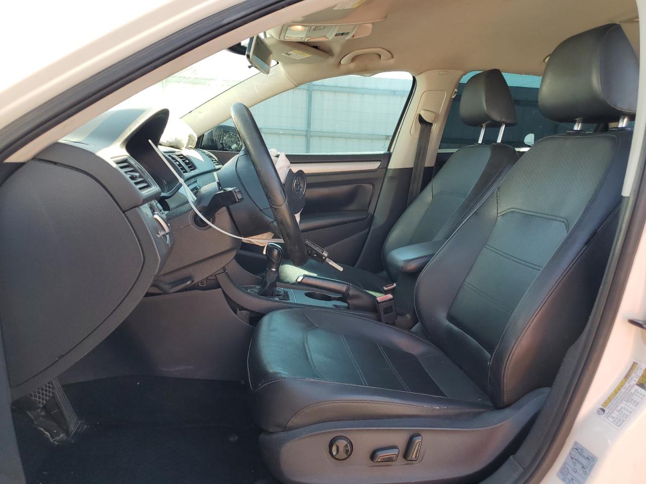 2014 Volkswagen Passat VIN 1VWAT7A37EC039166 Copart auction photo, front end / side damage thumbnail 7