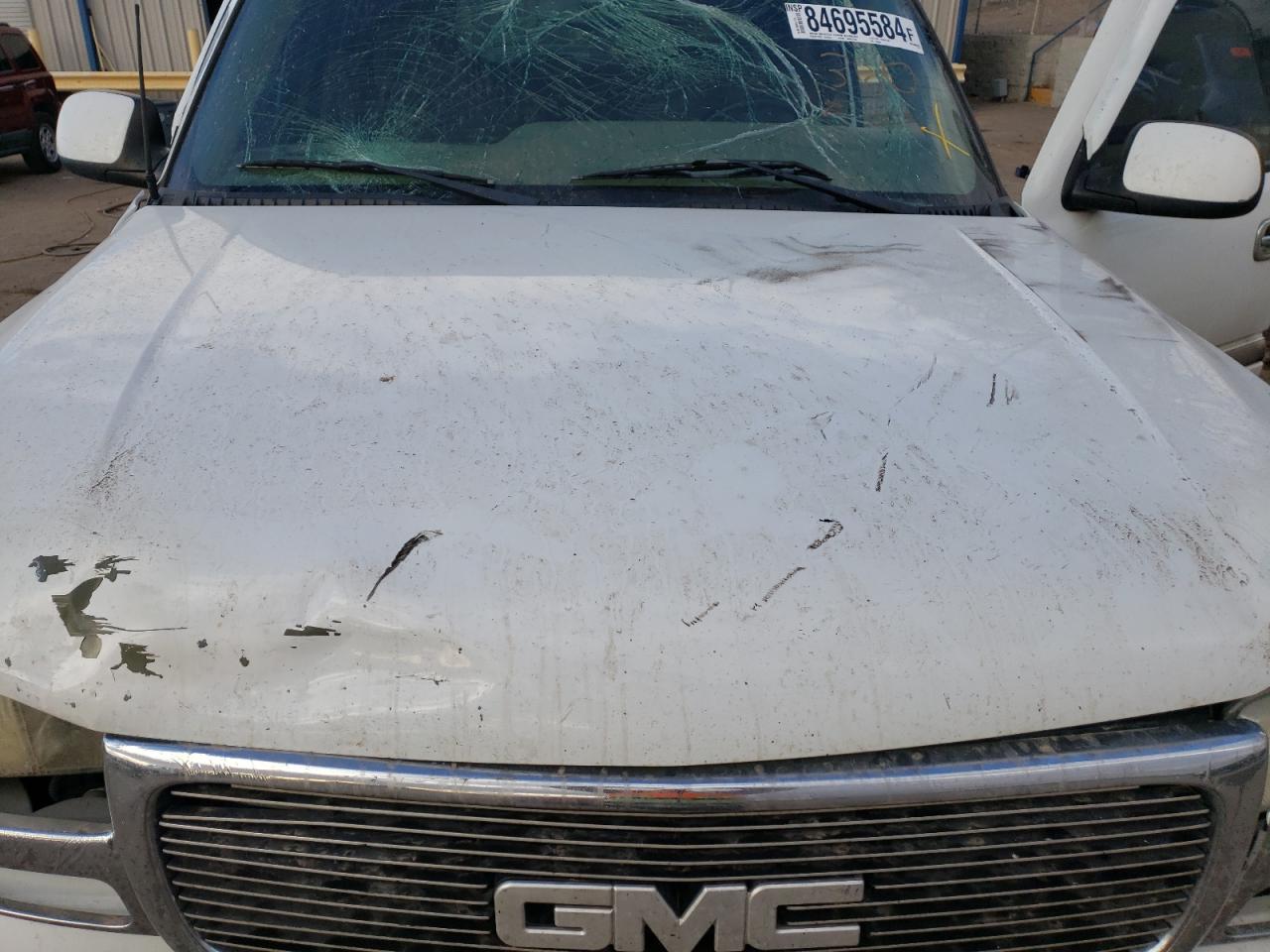2005 GMC Yukon VIN 1GKEC16Z45J149459 Copart auction photo, front end damage thumbnail 13