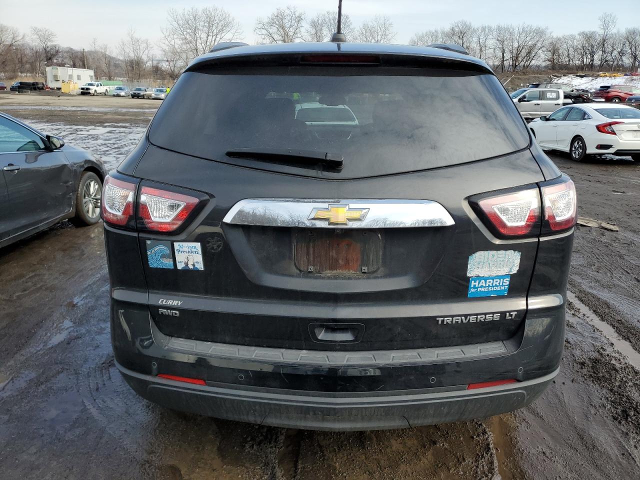 2016 Chevrolet Traverse VIN 1GNKVHKD3GJ114417 Copart auction photo, front end / minor dent/scratches damage thumbnail 6