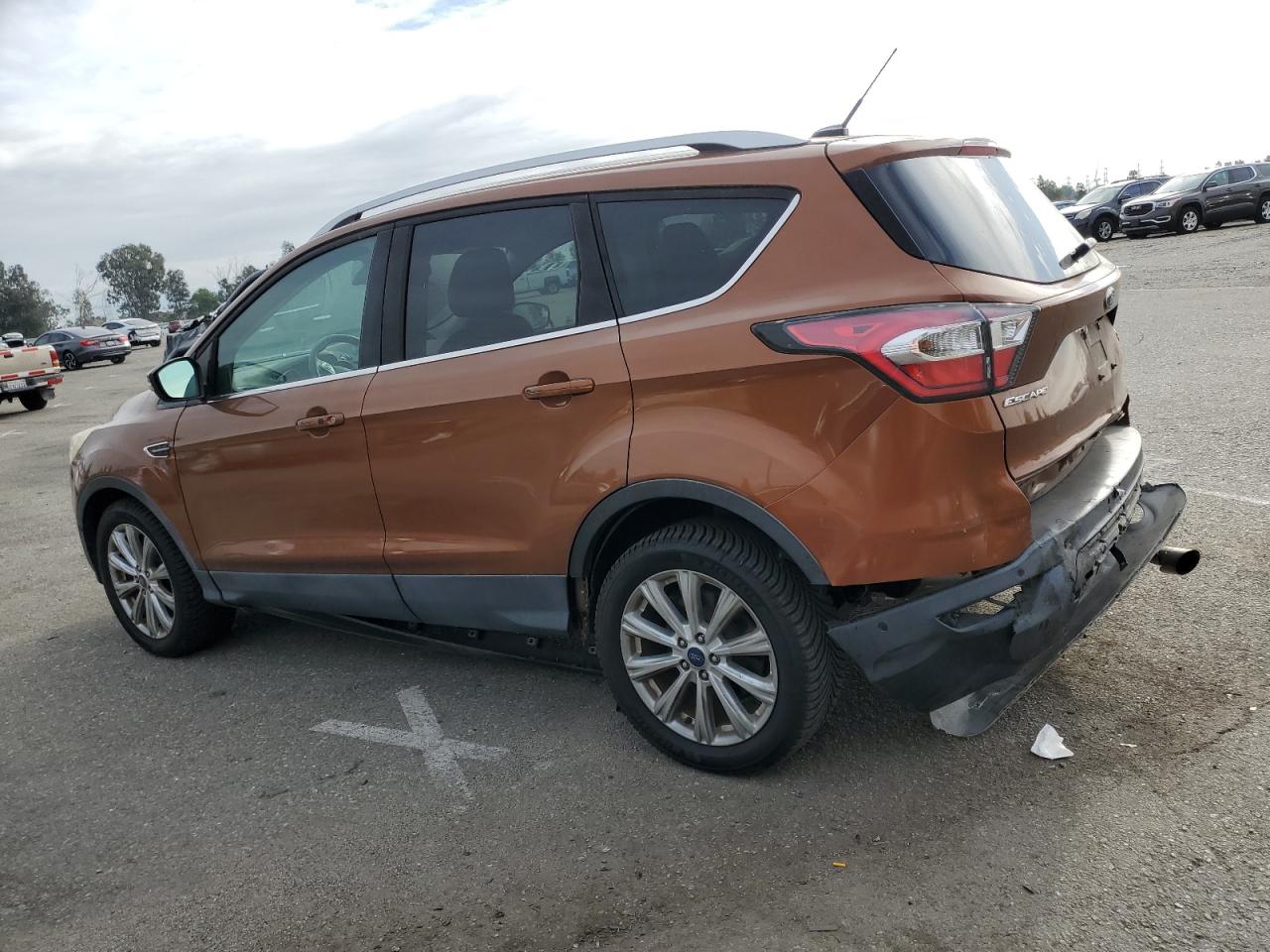 2017 Ford Escape VIN 1FMCU0JD3HUA28121 Copart auction photo, rear end damage thumbnail 2