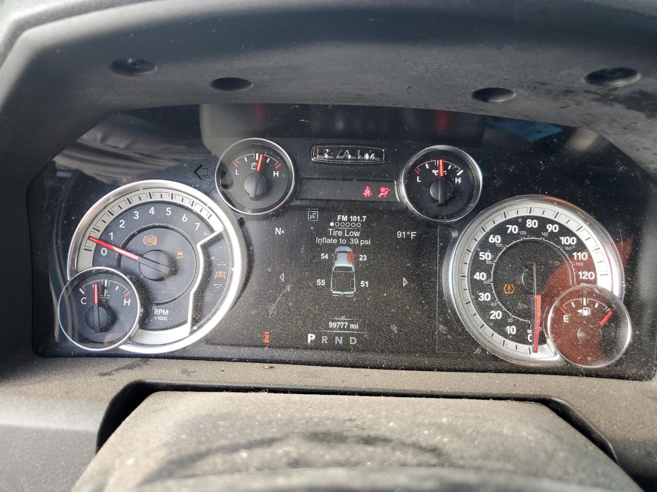 2018 RAM 1500 VIN 1C6RR7GTXJS164407 Copart auction photo, side / undercarriage damage thumbnail 9