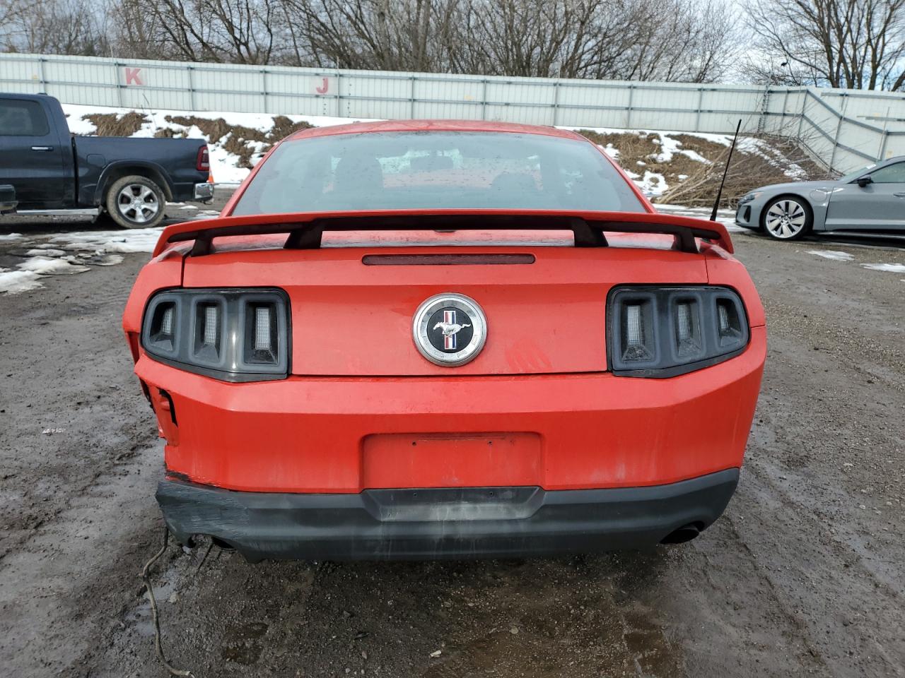 2012 Ford Mustang VIN 1ZVBP8AM4C5222114 Copart auction photo, front end / rear end damage thumbnail 6
