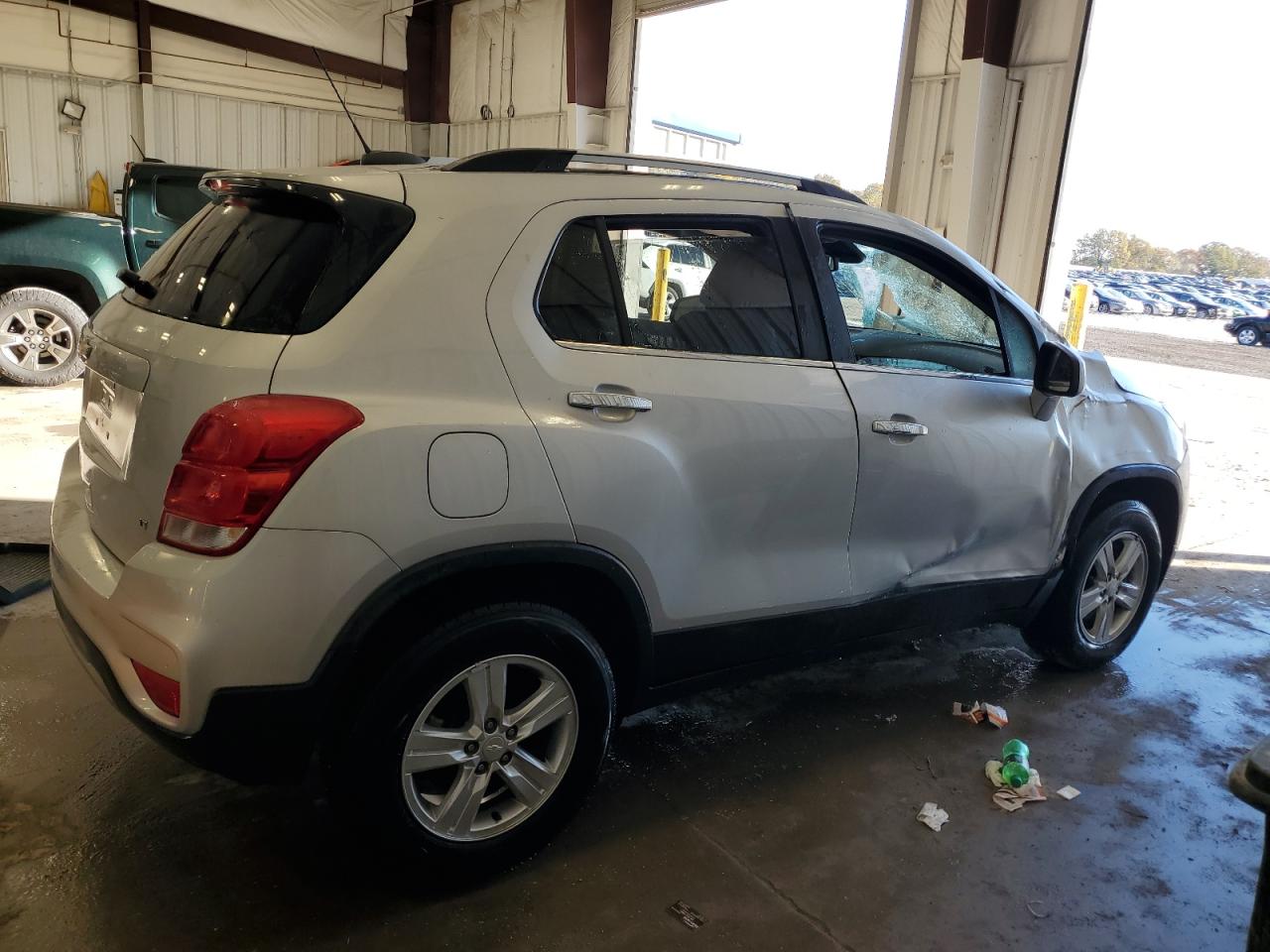 2019 Chevrolet Trax VIN 3GNCJPSB9KL204875 Copart auction photo, front end / side damage thumbnail 3