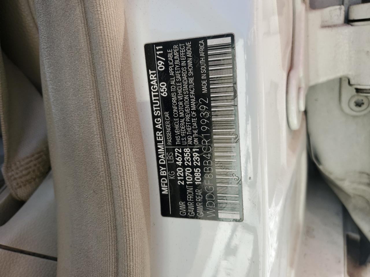 2012 Mercedes-Benz C-klasse VIN WDDGF8BB4CR199392 Copart auction photo, front end damage thumbnail 13