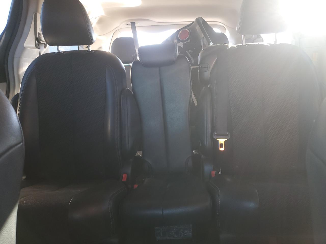 2011 Toyota Sienna VIN 5TDXK3DC5BS053792 Copart auction photo, rear end / front end damage thumbnail 10