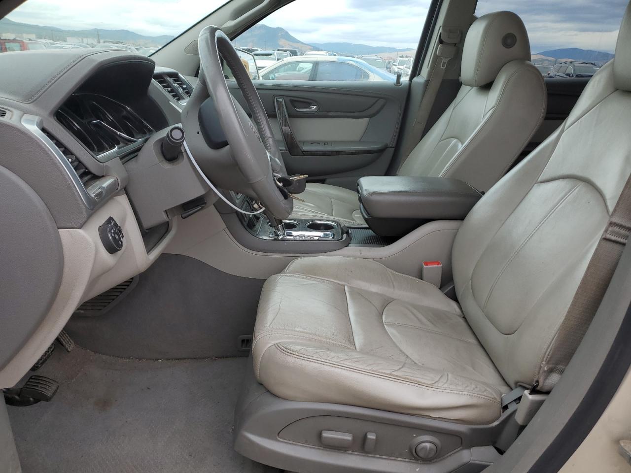 2015 GMC Acadia VIN 1GKKVRKD6FJ284580 Copart auction photo, front end / minor dent/scratches damage thumbnail 7