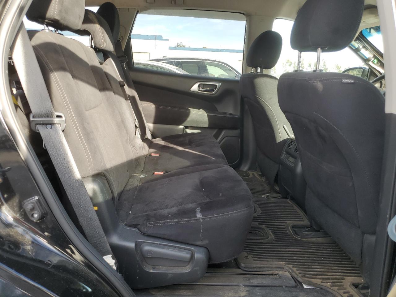 2015 Nissan Pathfinder VIN 5N1AR2MN7FC680350 Copart auction photo, all over damage thumbnail 13