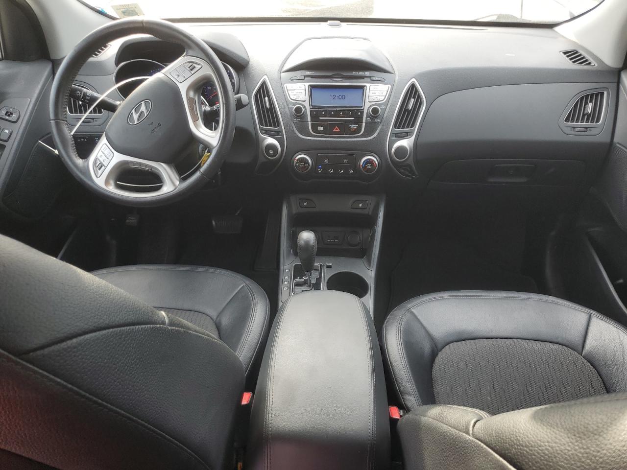 2012 Hyundai Tucson VIN KM8JUCAC1CU477192 Copart auction photo, burn / minor dent/scratches damage thumbnail 8