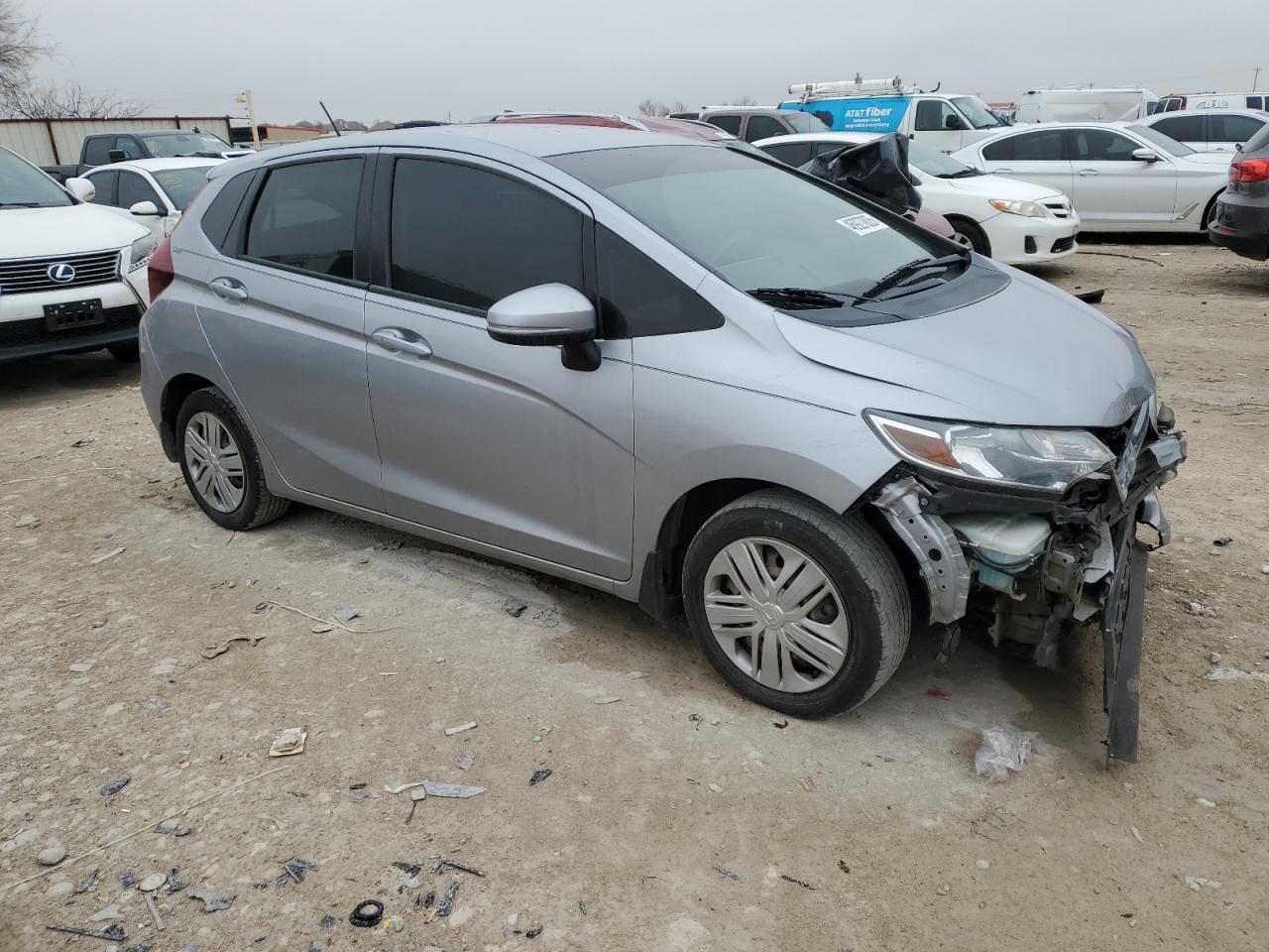 2019 Honda Fit VIN 3HGGK5H42KM707082 Copart auction photo, front end / minor dent/scratches damage thumbnail 4