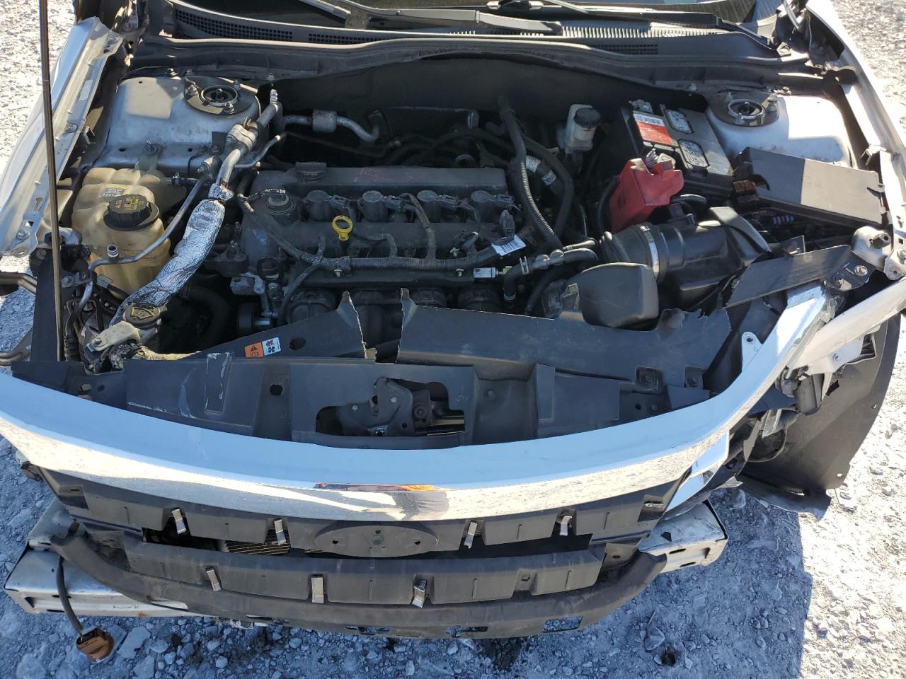 2011 Ford Fusion VIN 3FAHP0HA8BR274633 Copart auction photo, front end / minor dent/scratches damage thumbnail 11