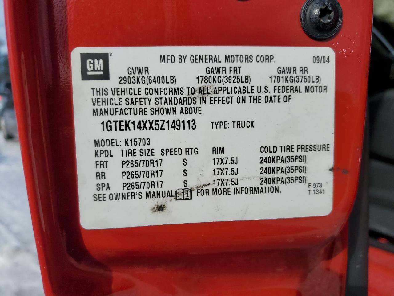2005 GMC Sierra VIN 1GTEK14XX5Z149113 Copart auction photo, front end / undercarriage damage thumbnail 13