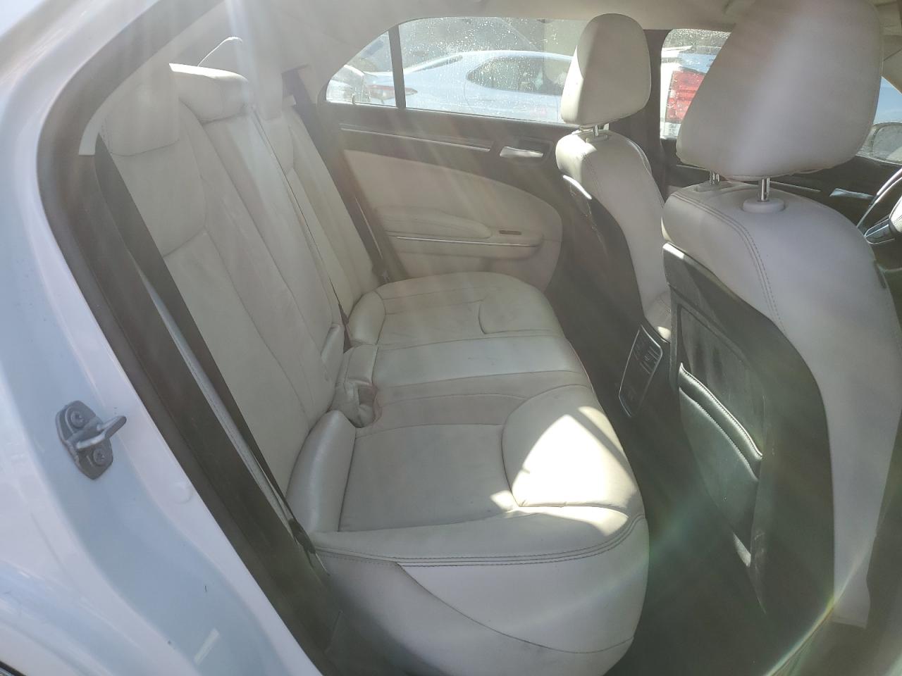 2018 Chrysler 300 VIN 2C3CCAAG6JH278294 Copart auction photo, water/flood damage thumbnail 10