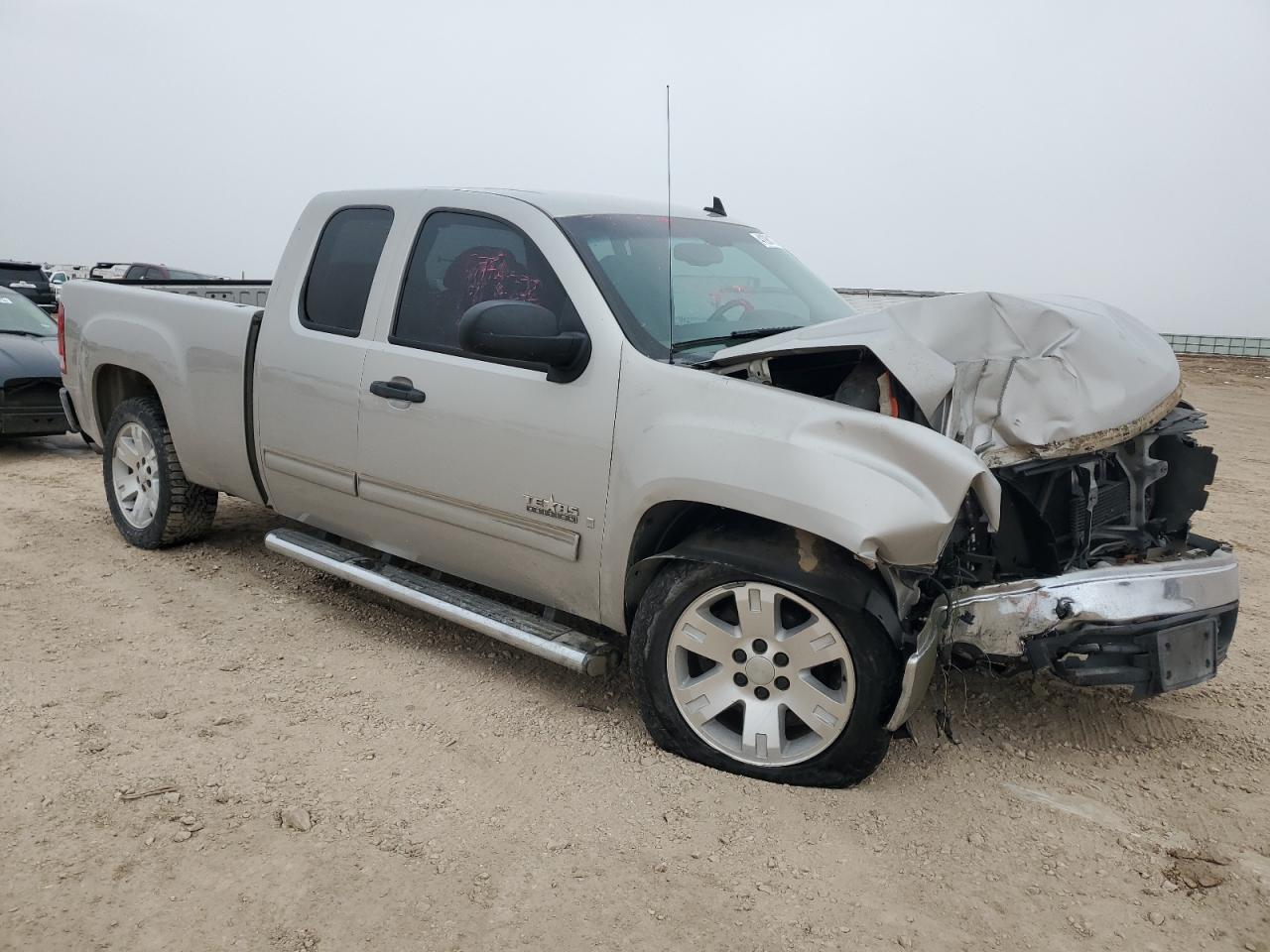 2007 GMC Sierra VIN 2GTEC19J371612917 Copart auction photo, front end damage thumbnail 4