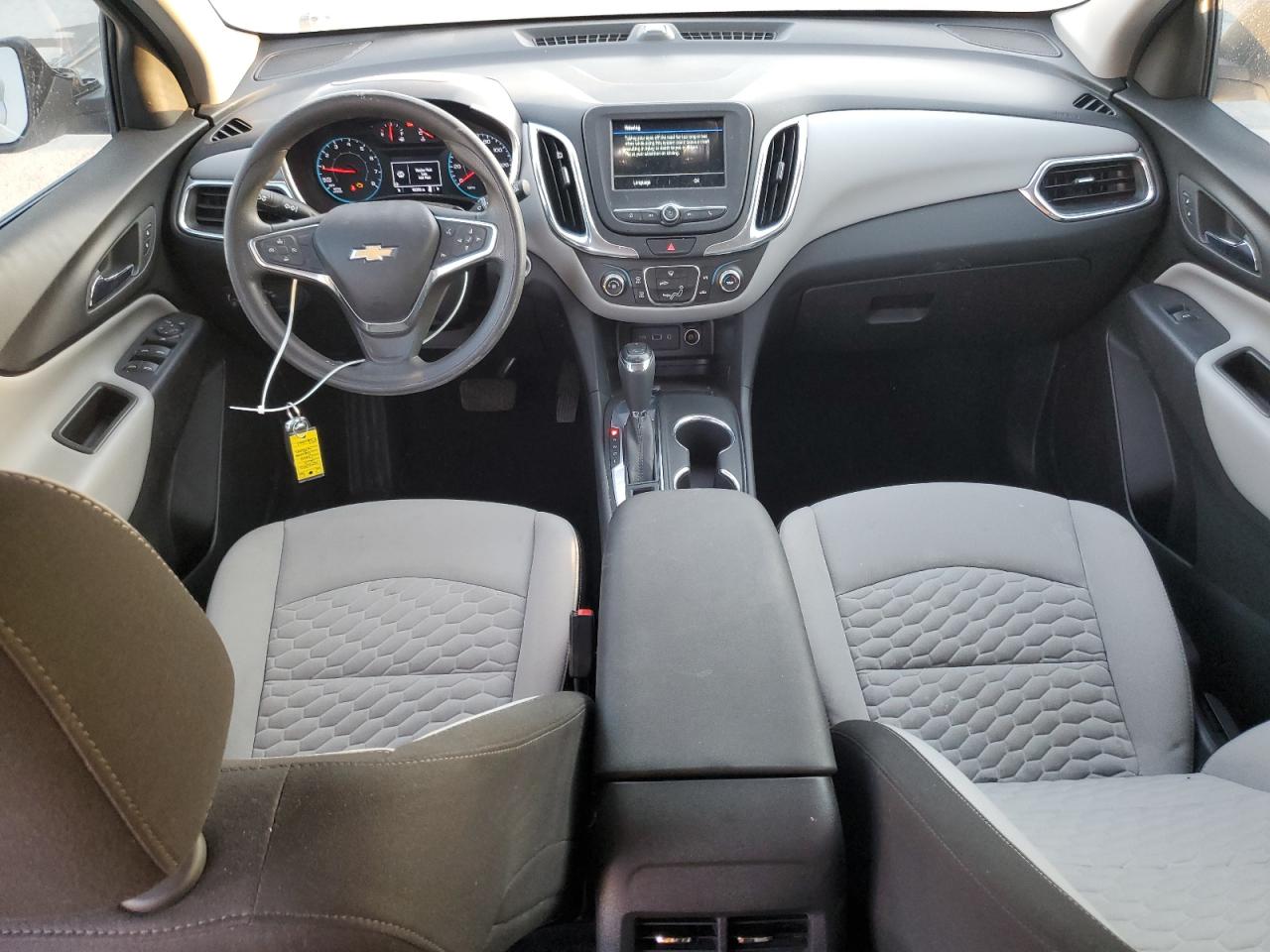2019 Chevrolet Equinox VIN 3GNAXHEVXKS665980 Copart auction photo, front end damage thumbnail 8