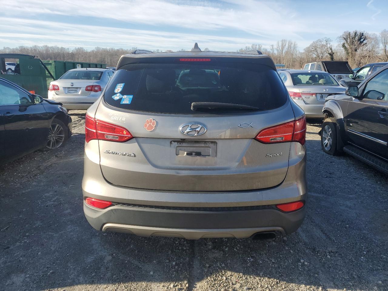 2016 Hyundai Santa Fe VIN 5XYZU3LBXGG374565 Copart auction photo, front end damage thumbnail 6