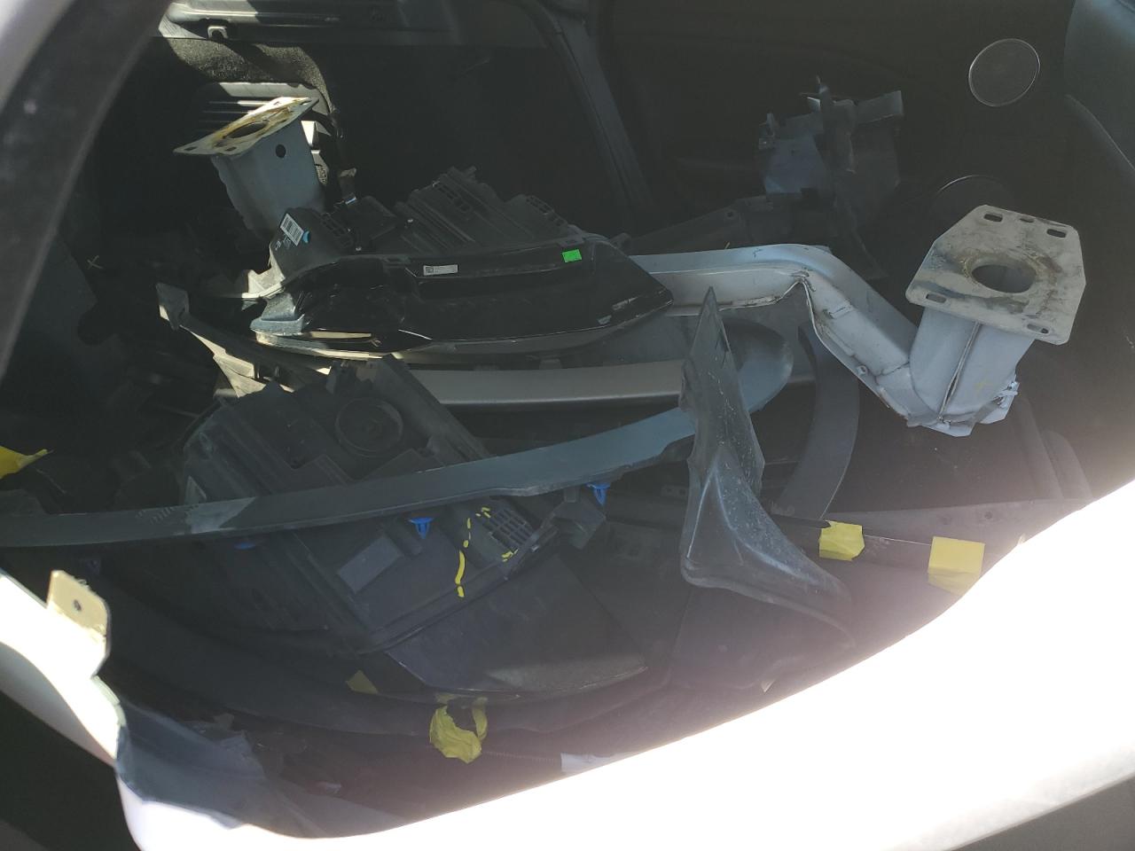2019 Land Rover Range Rover VIN SALVP2RX7KH331569 Copart auction photo, front end damage thumbnail 15