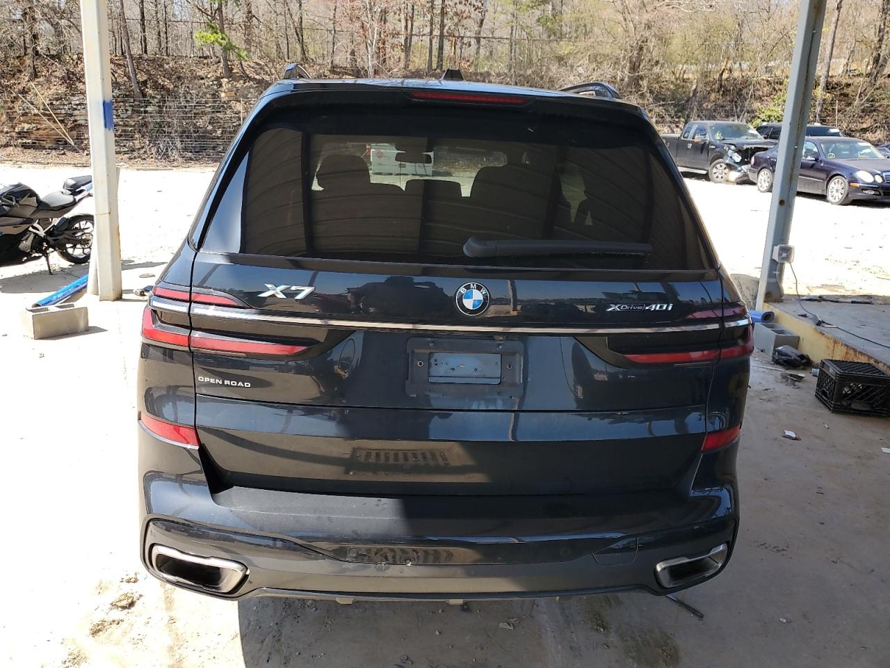 2023 BMW X7 VIN 5UX23EM07P9R68656 Copart auction photo, vandalism damage thumbnail 6