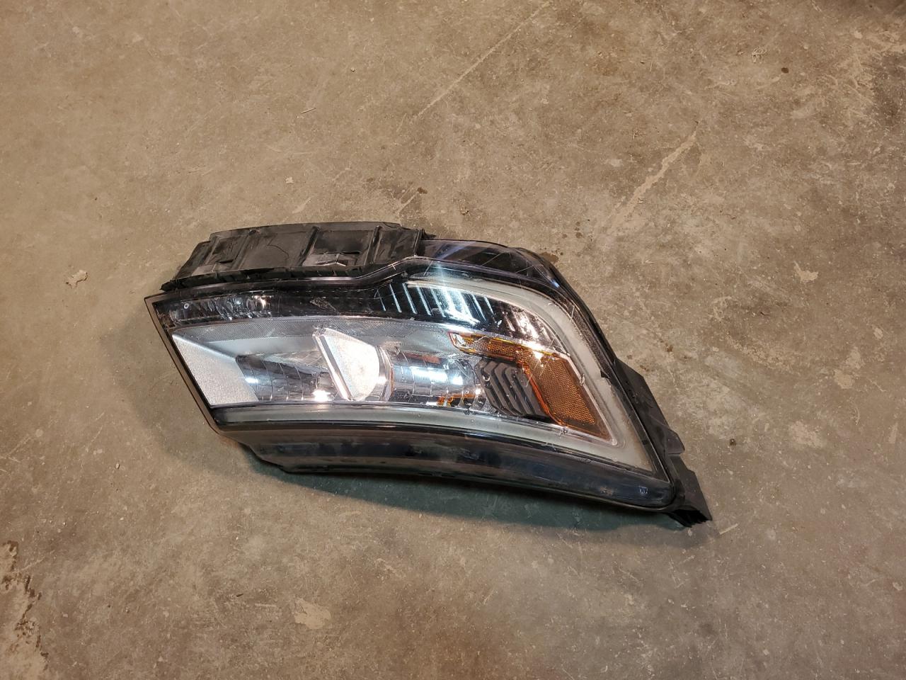 2018 Ford Explorer VIN 1FM5K7D84JGB08098 Copart auction photo, front end / minor dent/scratches damage thumbnail 13