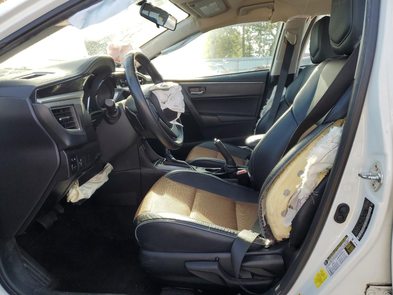 2015 Toyota Corolla VIN 2T1BURHE8FC396565 Copart auction photo, front end damage thumbnail 7