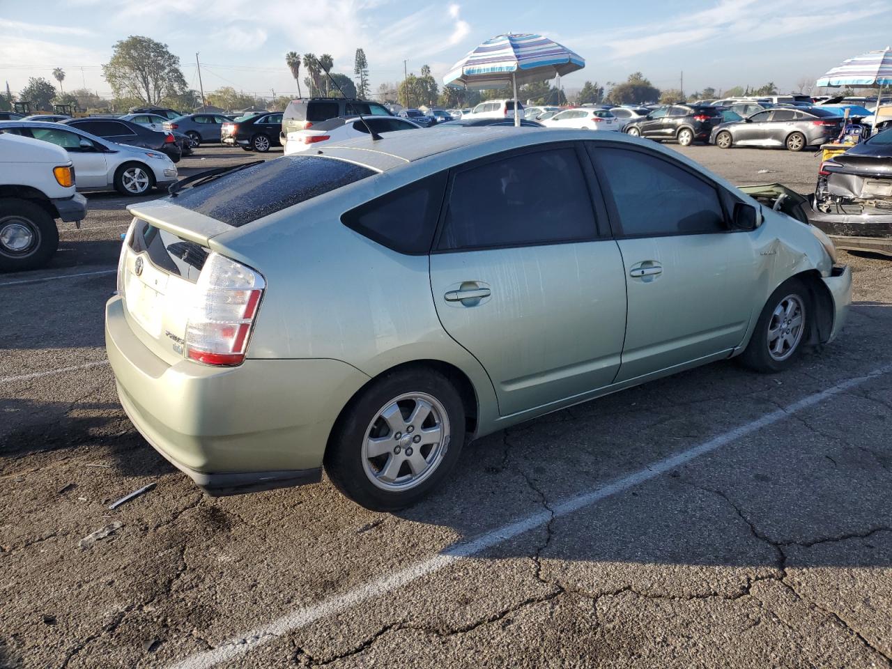 2007 Toyota Prius VIN JTDKB20U977580660 Copart auction photo, front end / minor dent/scratches damage thumbnail 3