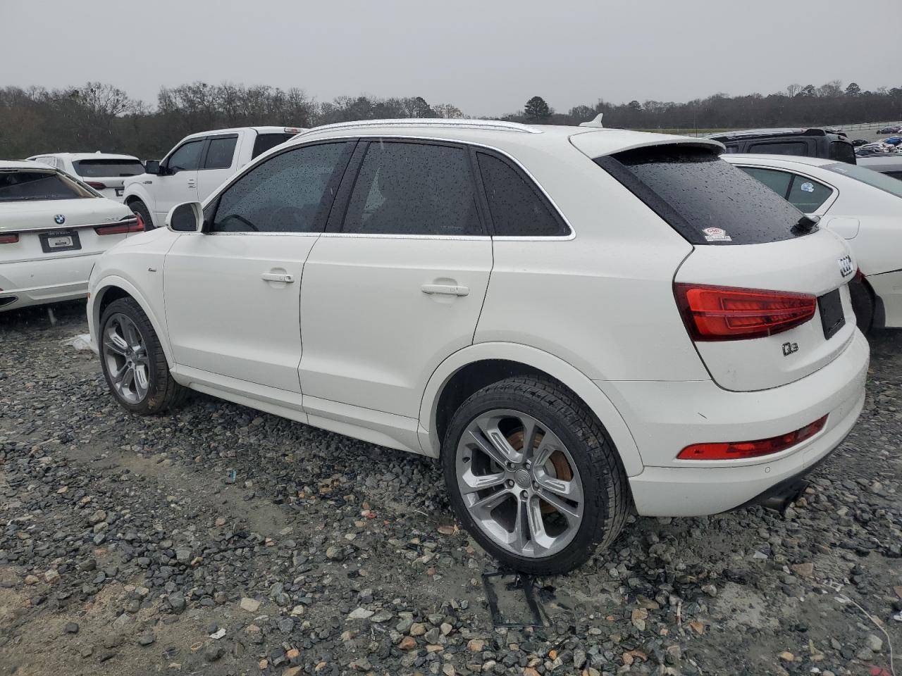 2018 Audi Q3 VIN WA1HCCFS0JR002116 Copart auction photo, side / front end damage thumbnail 2