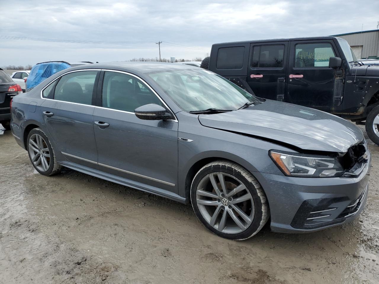 2017 Volkswagen Passat VIN 1VWDT7A36HC070300 Copart auction photo, front end damage thumbnail 4
