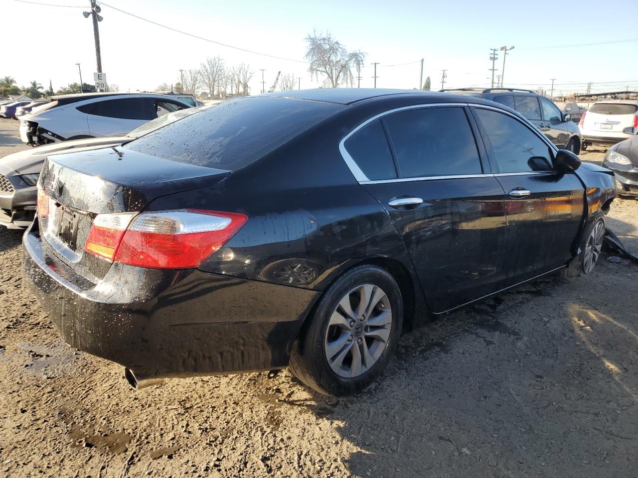 2014 Honda Accord VIN 1HGCR2F30EA171852 Copart auction photo, front end / rear end damage thumbnail 3