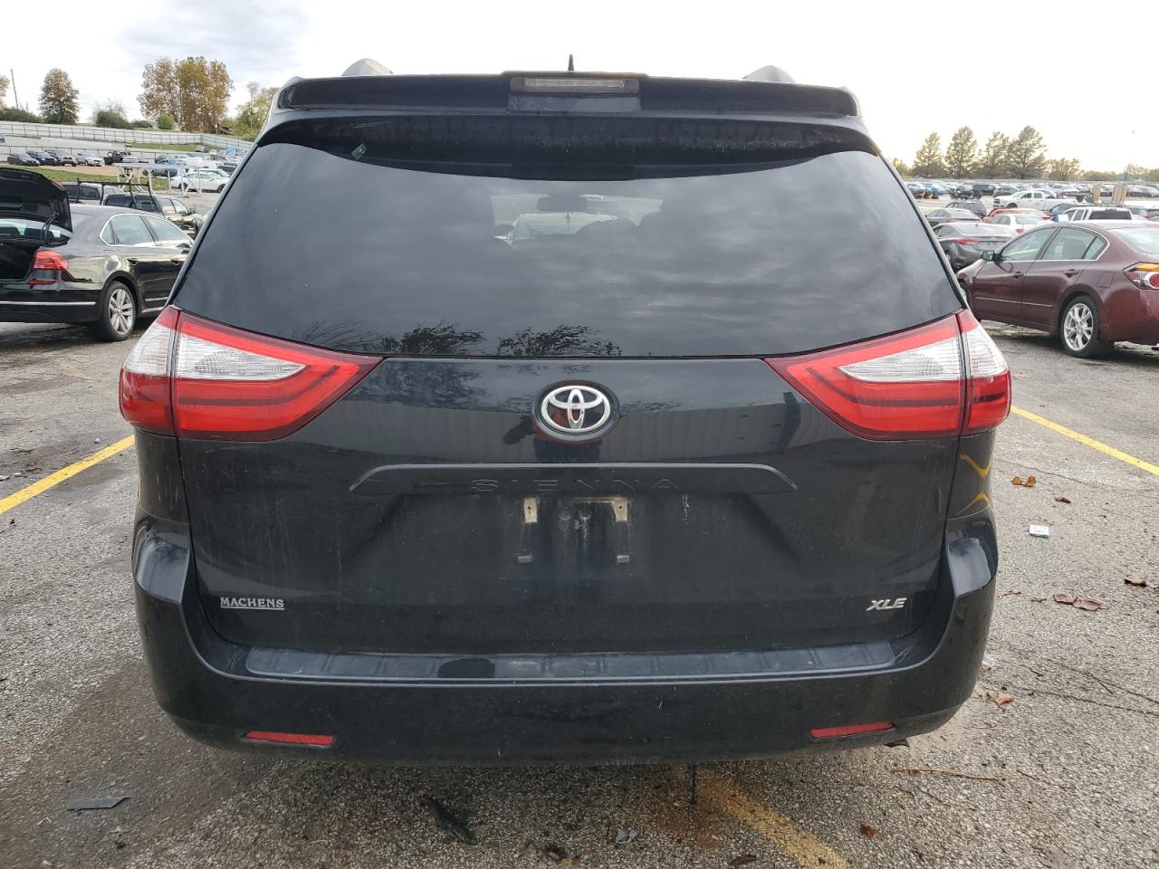 2019 Toyota Sienna VIN 5TDYZ3DC9KS004871 Copart auction photo, front end / side damage thumbnail 6