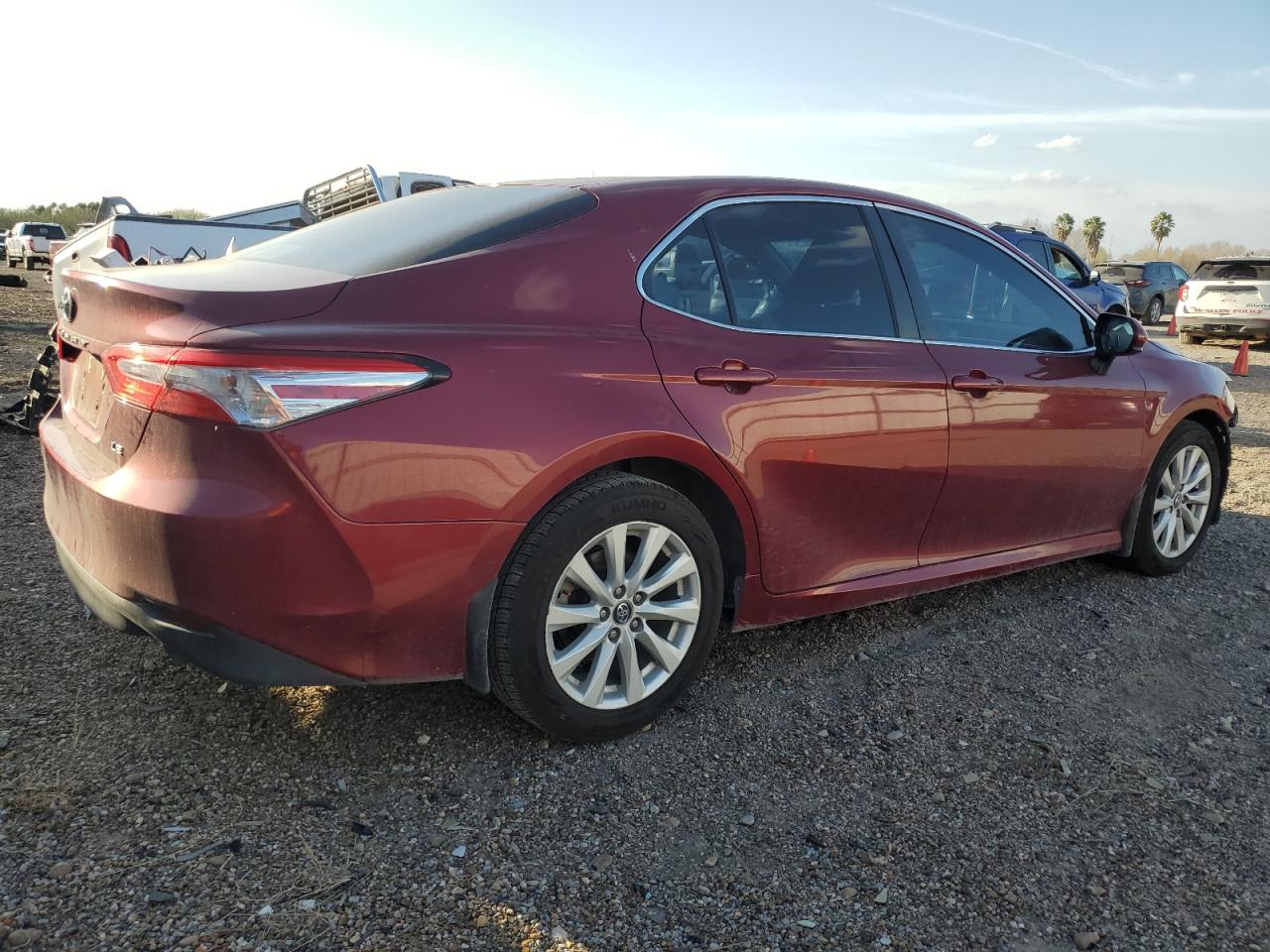 2018 Toyota Camry VIN 4T1B11HK8JU642280 Copart auction photo, all over damage thumbnail 3