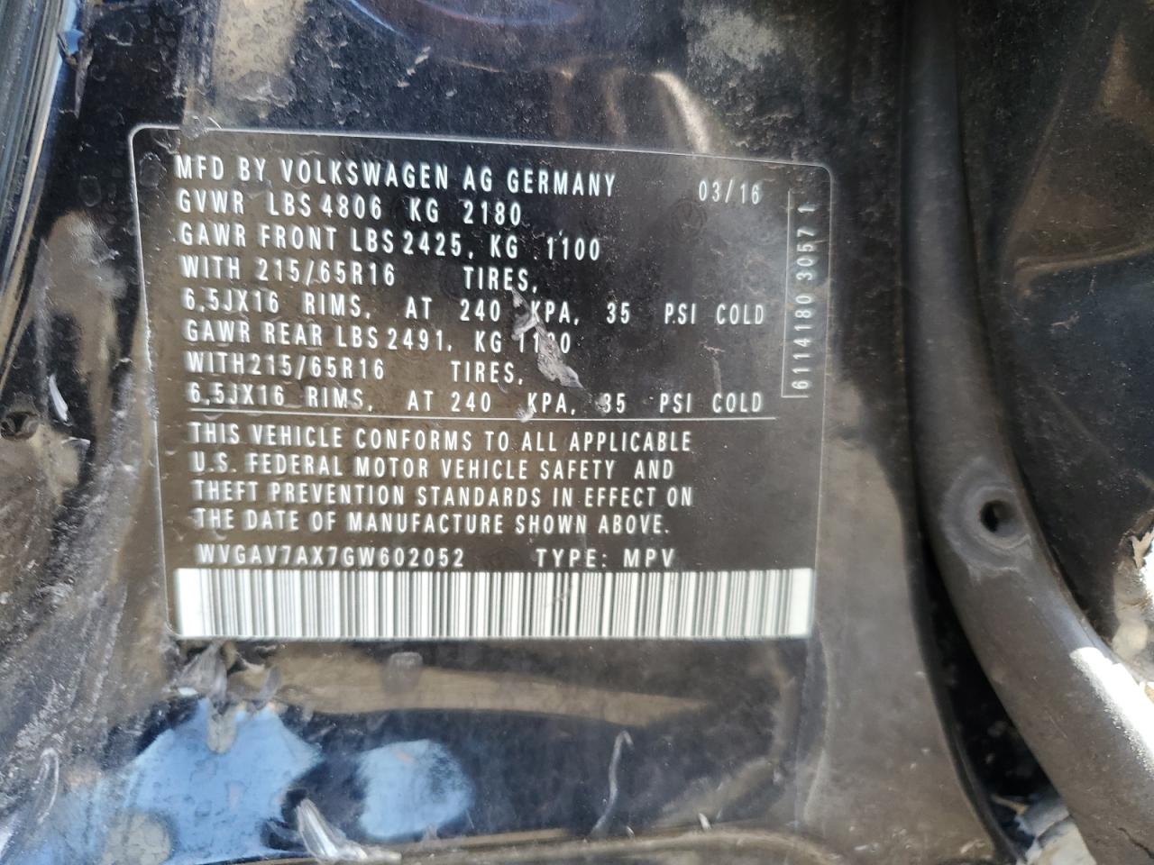 2016 Volkswagen Tiguan VIN WVGAV7AX7GW602052 Copart auction photo, side damage thumbnail 13