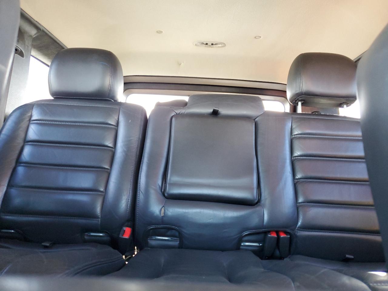 2005 Hummer H2 VIN 5GRGN23U65H113582 Copart auction photo, minor dent/scratches damage thumbnail 10