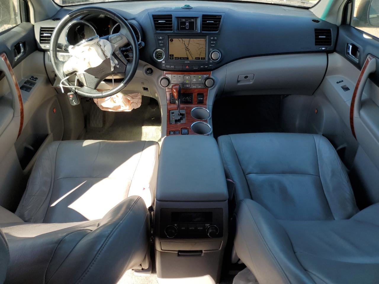 2008 Toyota Highlander VIN JTEES42A782047910 Copart auction photo, front end damage thumbnail 8