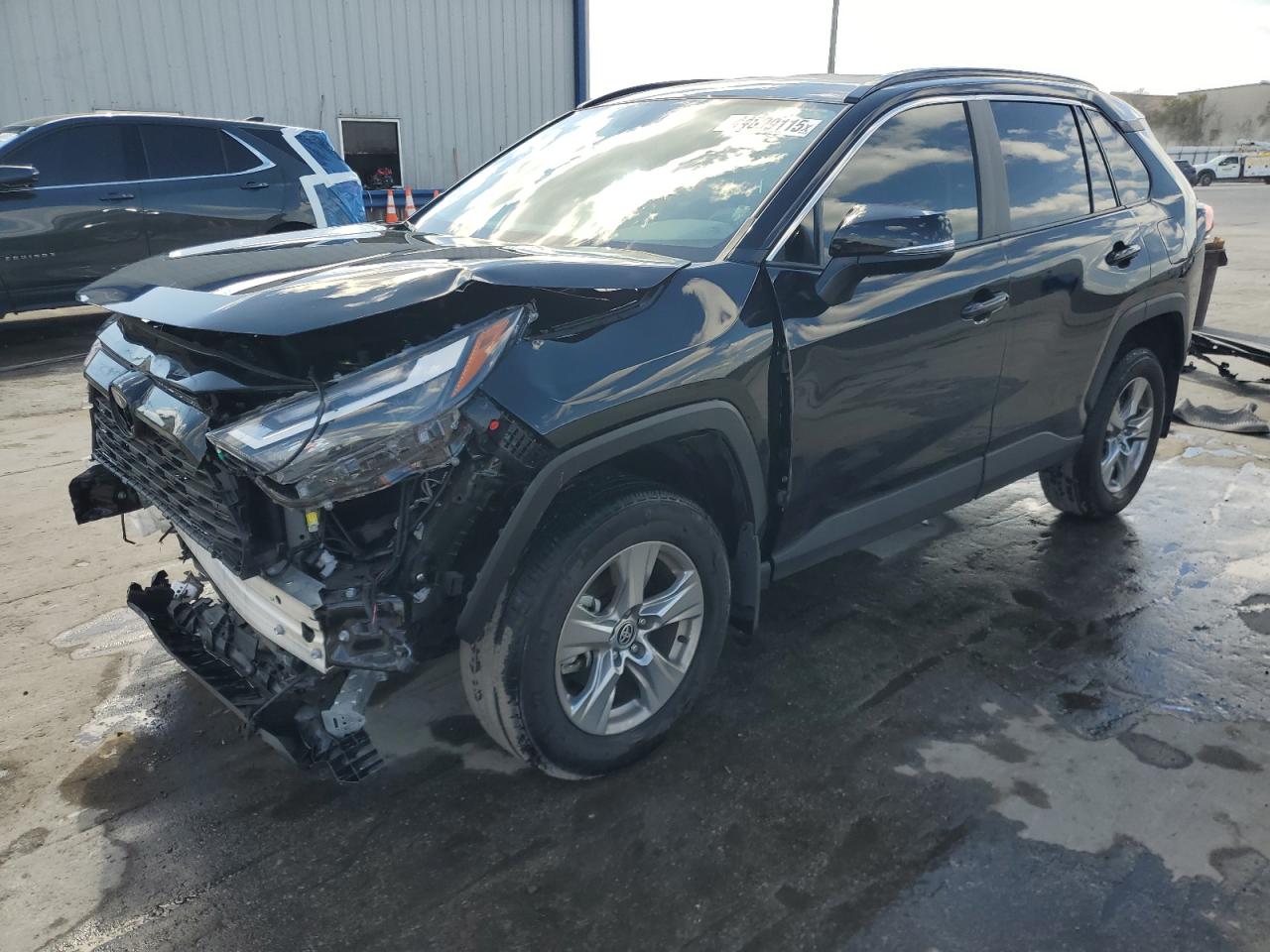 2024 Toyota RAV 4 VIN 2T3W1RFV4RC291529