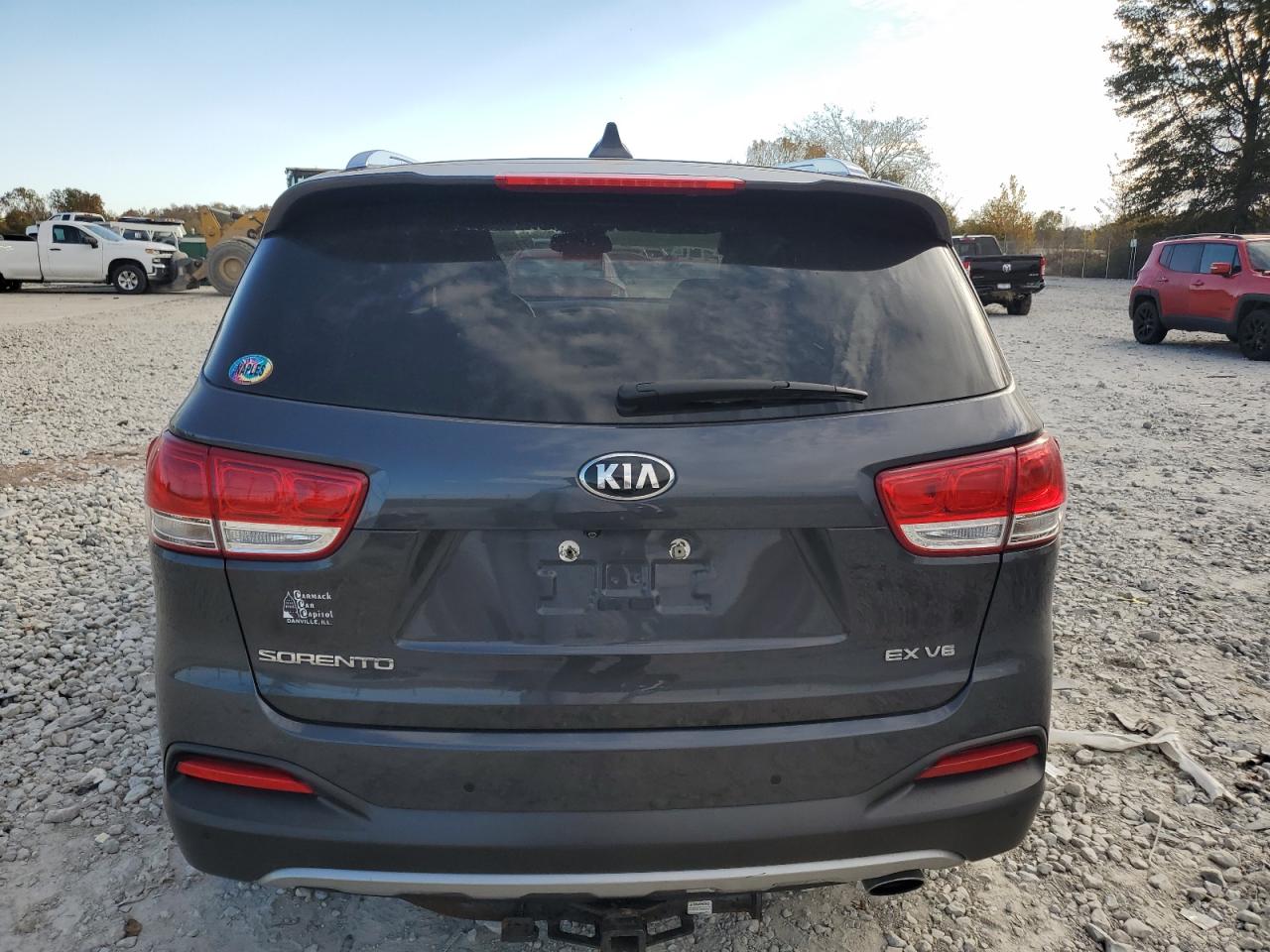 2018 KIA Sorento VIN 5XYPHDA54JG431820 Copart auction photo, side / minor dent/scratches damage thumbnail 6