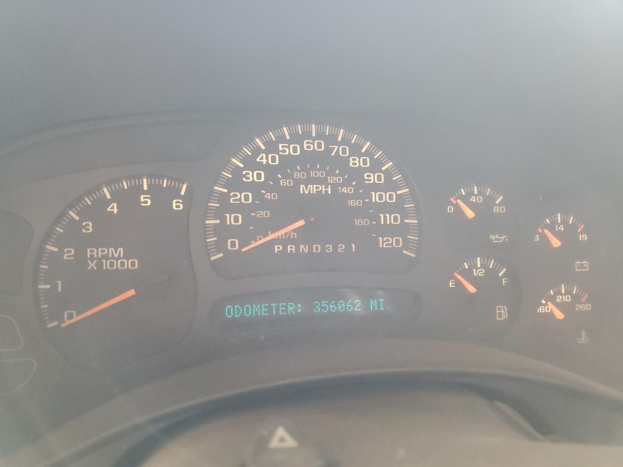 2006 Chevrolet Tahoe VIN 1GNEC13V56R157805 Copart auction photo, front end / rear end damage thumbnail 9