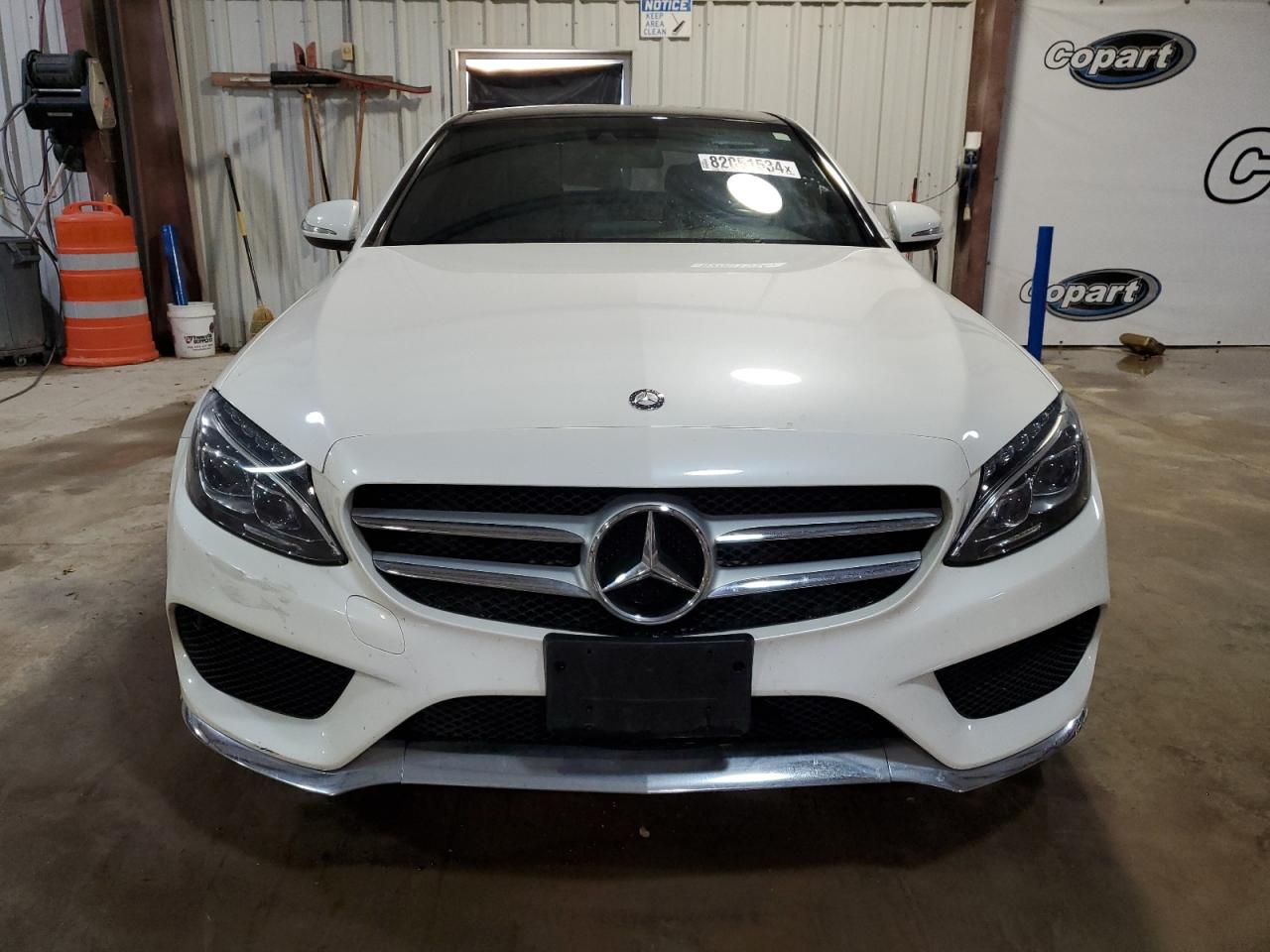 2015 Mercedes-Benz C-klasse VIN 55SWF6GB6FU028834 Copart auction photo, rear end / minor dent/scratches damage thumbnail 5