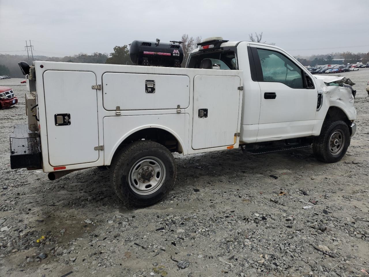 2018 Ford F250 VIN 1FDBF2B67JEB53642 Copart auction photo, front end damage thumbnail 3