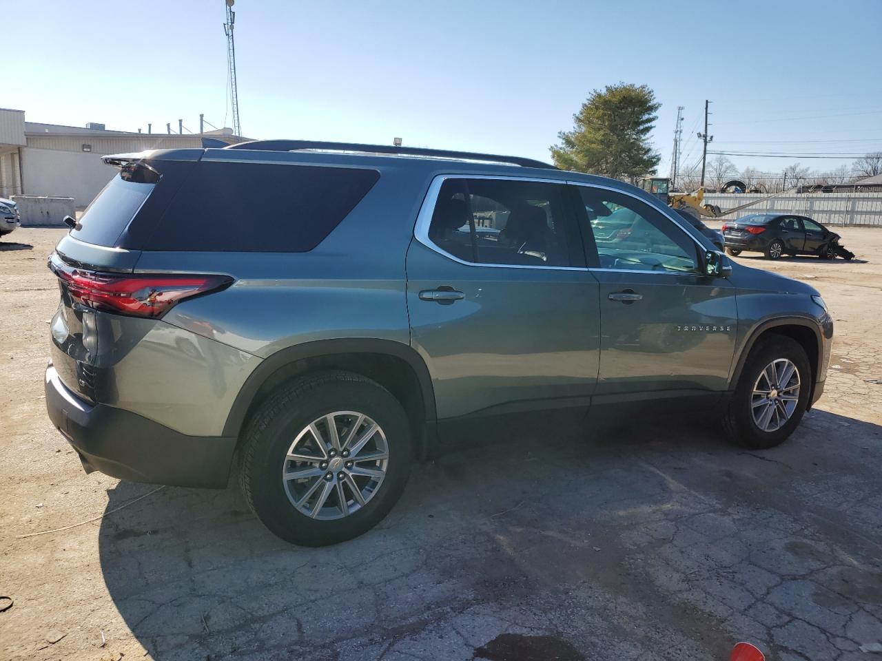 2022 Chevrolet Traverse VIN 1GNEVGKW4NJ183932 Copart auction photo, normal wear damage thumbnail 3