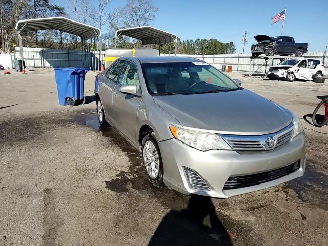 2013 Toyota Camry VIN 4T1BF1FK2DU681858 Copart auction photo, rear end damage thumbnail 14