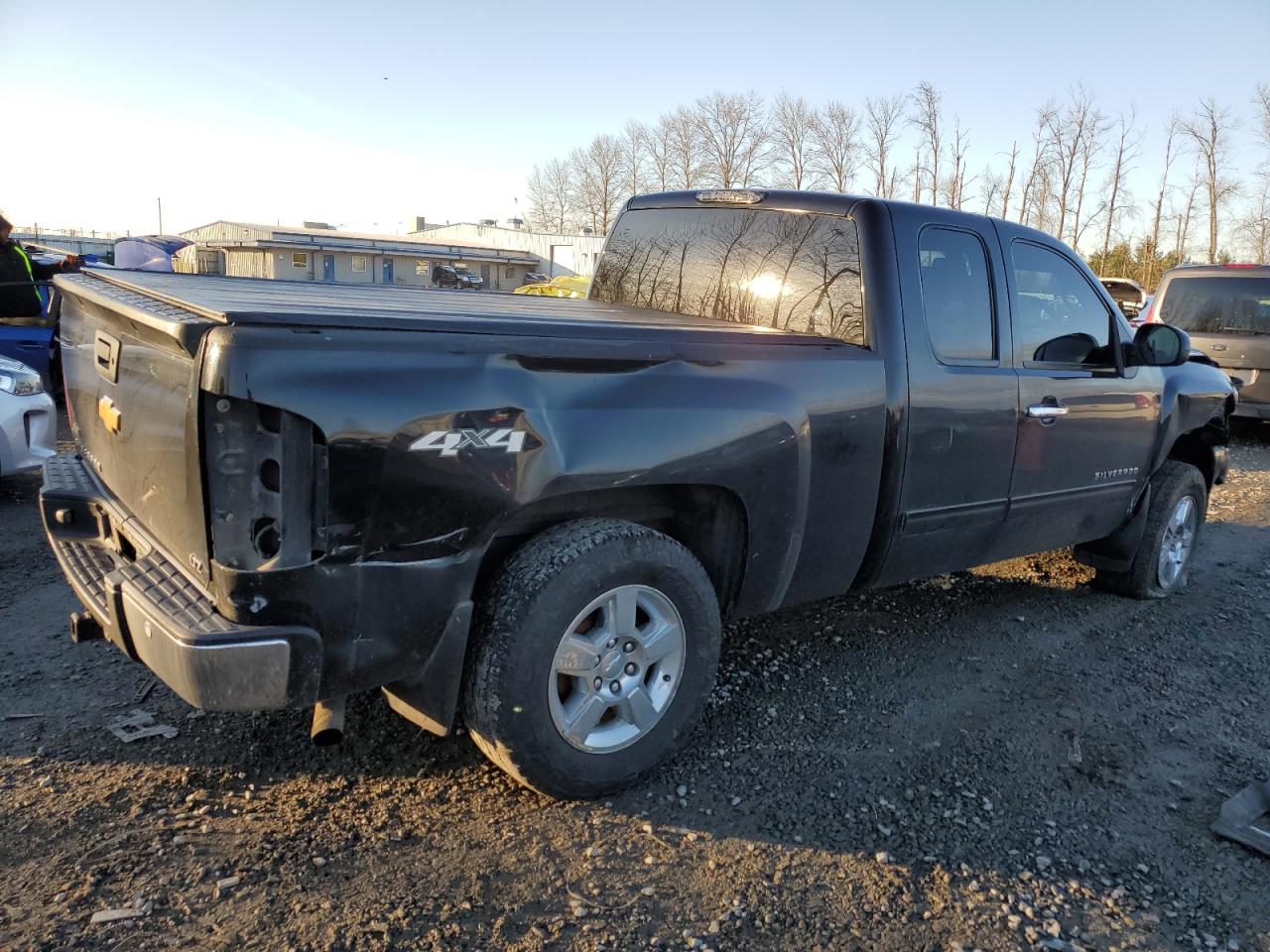 2012 Chevrolet Silverado VIN 1GCRKTE71CZ127493 Copart auction photo, front end / rear end damage thumbnail 3