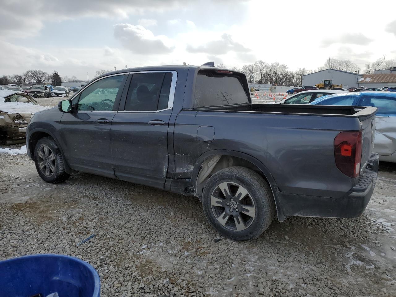 2017 Honda Ridgeline VIN 5FPYK3F67HB025220 Copart auction photo, side / front end damage thumbnail 2