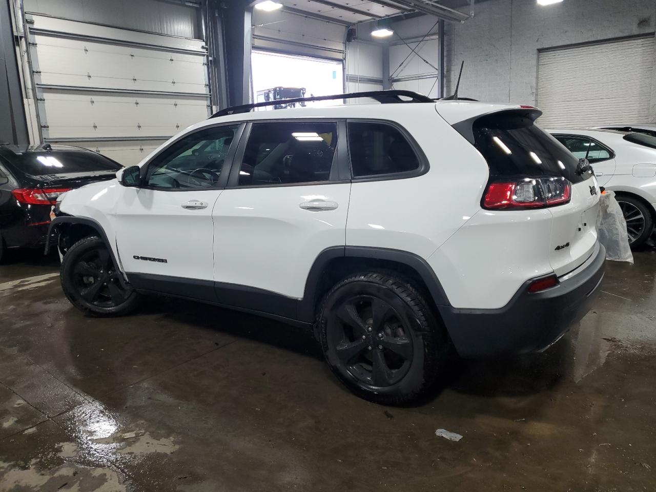 2019 Jeep Grand Cherokee VIN 1C4PJMLX1KD299327 Copart auction photo, front end damage thumbnail 2