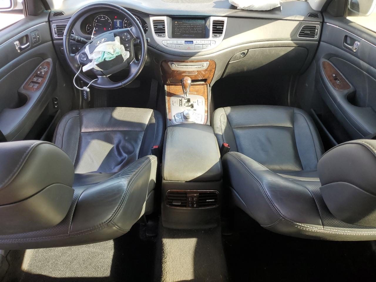 2011 Hyundai Genesis VIN KMHGC4DE2BU142425 Copart auction photo, front end / side damage thumbnail 8